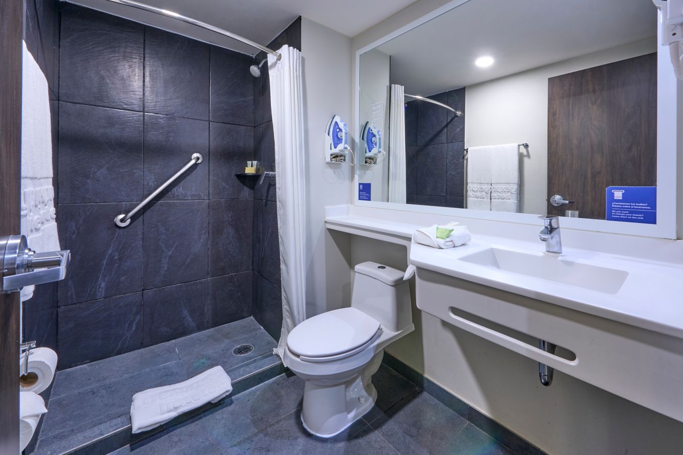 xe-mexxv-guest-room-double-18485-01066_Classic-Hor
